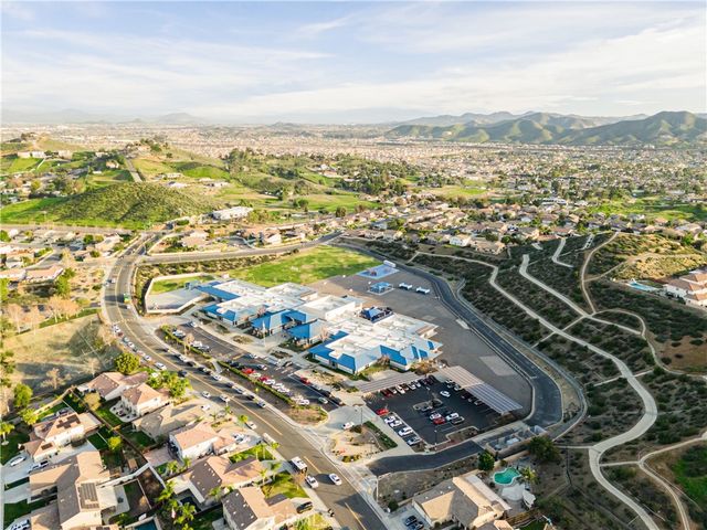 29275 Escalante, Menifee, CA 92587