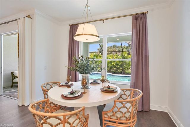 4186 Pegasus WAY, Naples, FL 34120