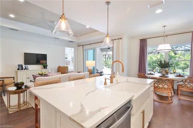 4186 Pegasus WAY, Naples, FL 34120