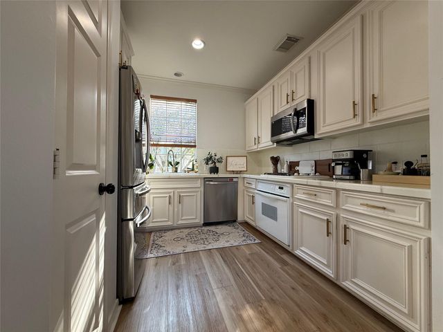 1702 Tuam Street B, Houston, TX 77004