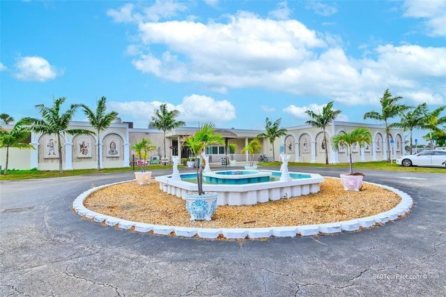 5490 SW 32nd Terrace, Fort Lauderdale, FL 33312