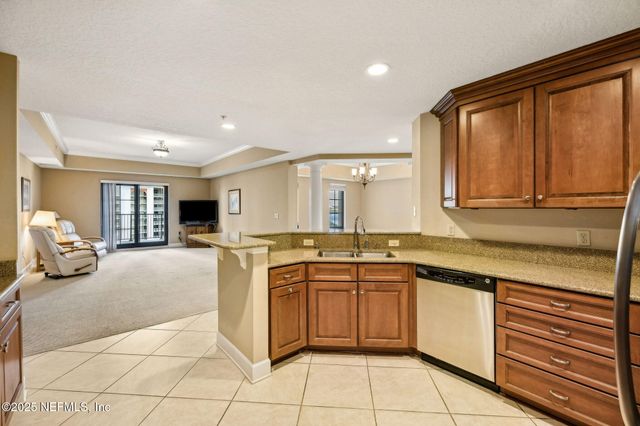 1478 RIVERPLACE Boulevard 606, Jacksonville, FL 32207