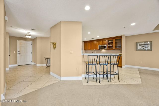 1478 RIVERPLACE Boulevard 606, Jacksonville, FL 32207