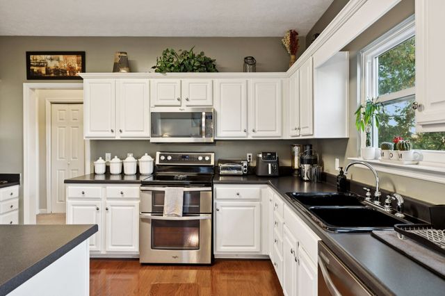 5321 Windypine Dr, Nashville, TN 37211