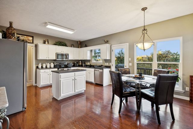 5321 Windypine Dr, Nashville, TN 37211