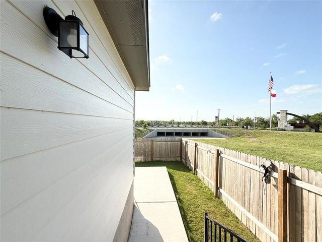 12006 Curlin CV, Buda, TX 78610