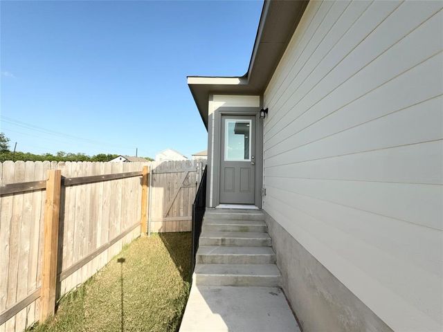 12006 Curlin CV, Buda, TX 78610