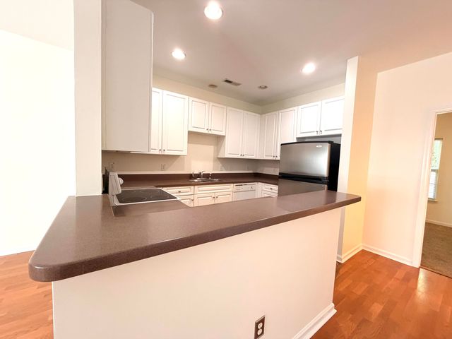 4105 Perrine Street, Charleston, SC 29414