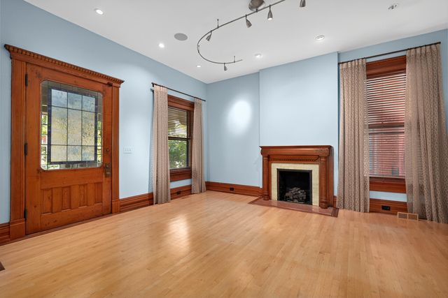 525 E 4th Street, Newport, KY 41071