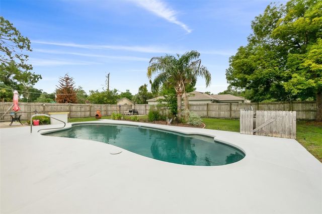 1 PAULINE PLACE, Palm Coast, FL 32164