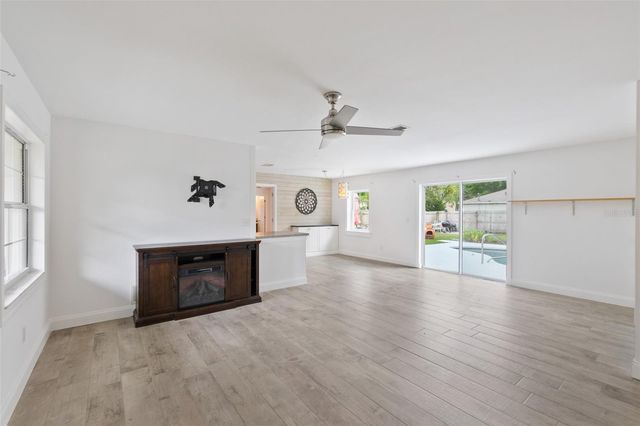 1 PAULINE PLACE, Palm Coast, FL 32164