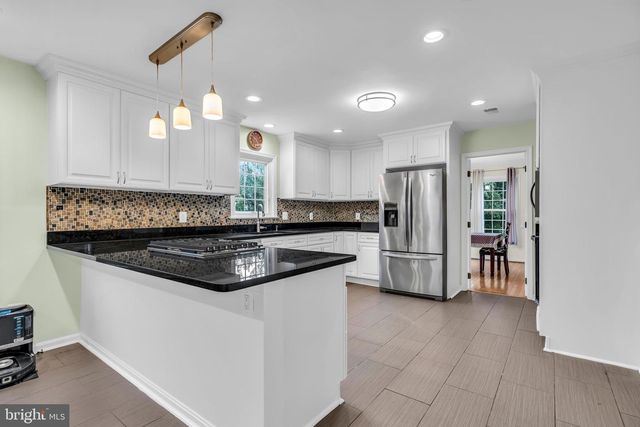 2608 CHRISWELL PL, Herndon, VA 20171