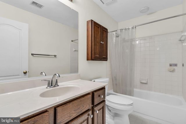 2608 CHRISWELL PL, Herndon, VA 20171
