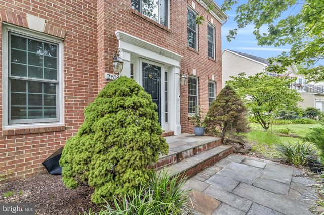 2608 CHRISWELL PL, Herndon, VA 20171