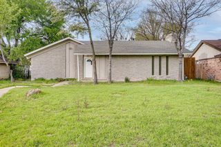 3805 W Rochelle Road, Irving, TX 75062