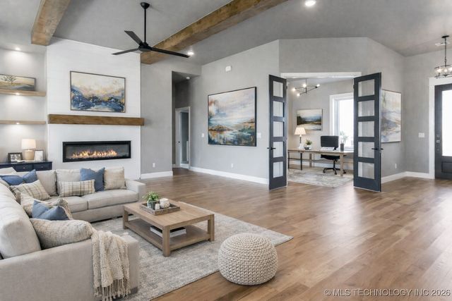 11239 S 216th East Avenue, Broken Arrow, OK 74011