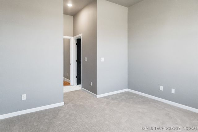 11239 S 216th East Avenue, Broken Arrow, OK 74011