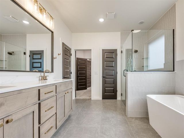 257 Sage Brush Way, Edmond, OK 73025