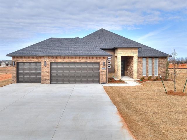 257 Sage Brush Way, Edmond, OK 73025