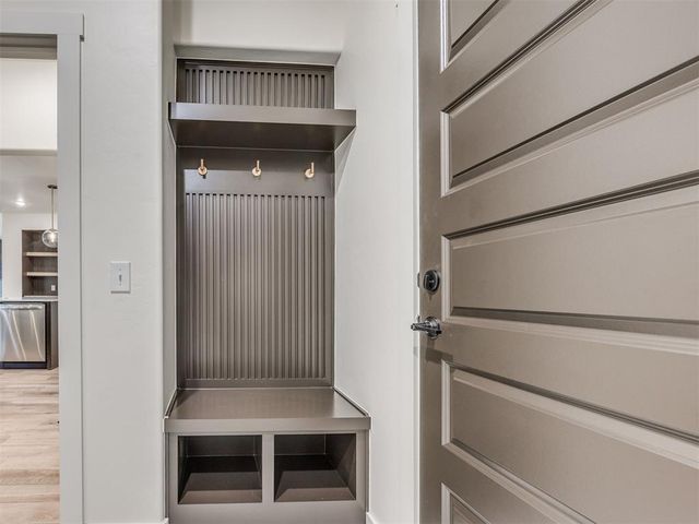 257 Sage Brush Way, Edmond, OK 73025