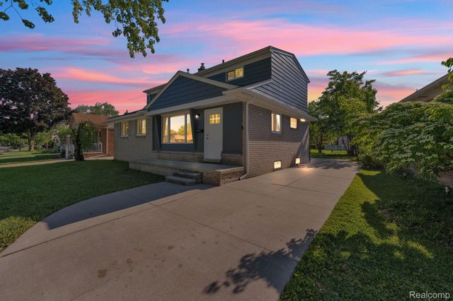 3043 Green Street, Lincoln Park, MI 48146