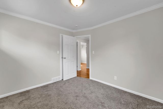 3043 Green Street, Lincoln Park, MI 48146