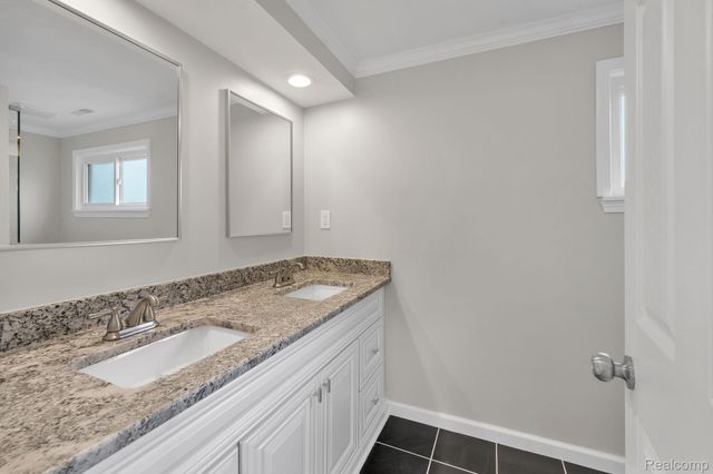 3043 Green Street, Lincoln Park, MI 48146