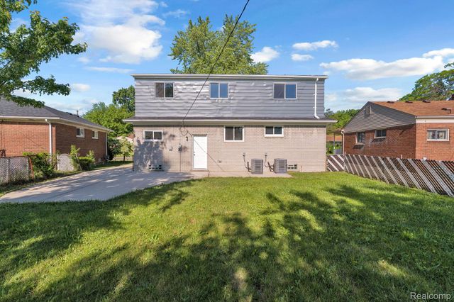 3043 Green Street, Lincoln Park, MI 48146