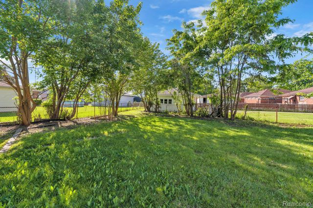 3043 Green Street, Lincoln Park, MI 48146