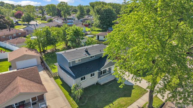 3043 Green Street, Lincoln Park, MI 48146