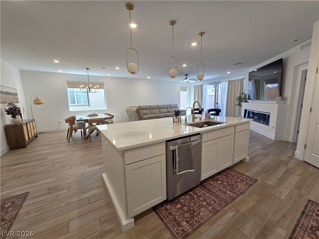 6366 Pipers Brook Lane, Las Vegas, NV 89141