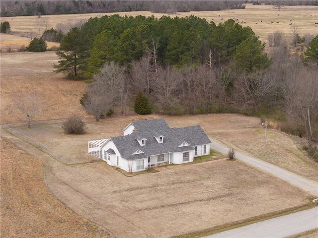 5211 Old Forest Grove Road, Charleston, AR 72933