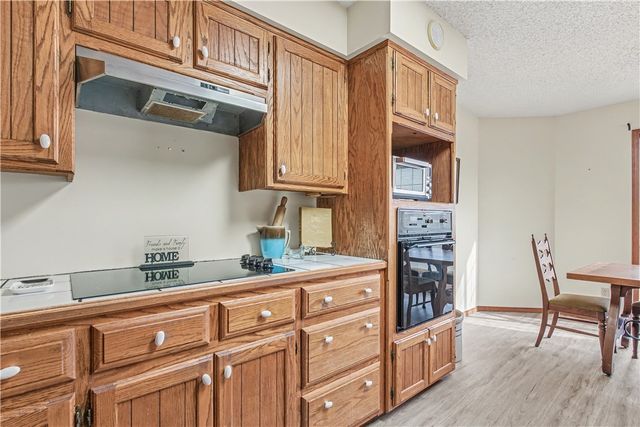 5211 Old Forest Grove Road, Charleston, AR 72933