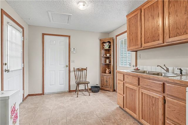 5211 Old Forest Grove Road, Charleston, AR 72933