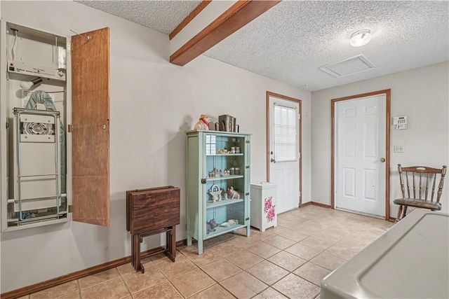 5211 Old Forest Grove Road, Charleston, AR 72933