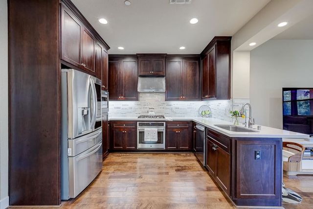 716 716 TRANQUILITY CIR 1, Livermore, CA 94551