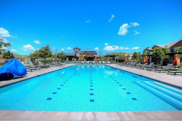 716 716 TRANQUILITY CIR 1, Livermore, CA 94551