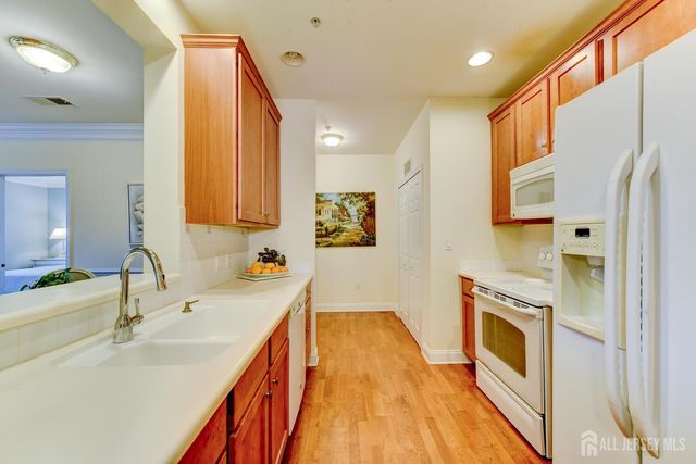 100 Middlesex Boulevard 211, Plainsboro, NJ 08536