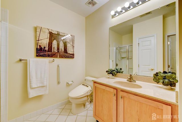 100 Middlesex Boulevard 211, Plainsboro, NJ 08536