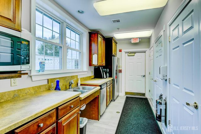 100 Middlesex Boulevard 211, Plainsboro, NJ 08536