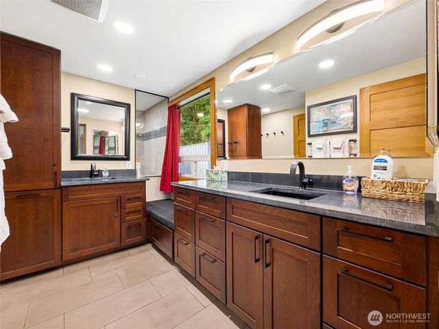 3720 N Waterview Street, Tacoma, WA 98407