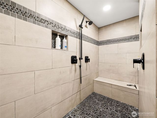 3720 N Waterview Street, Tacoma, WA 98407