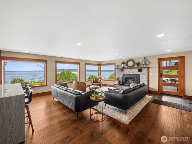 3720 N Waterview Street, Tacoma, WA 98407