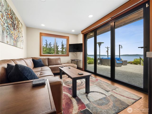 3720 N Waterview Street, Tacoma, WA 98407