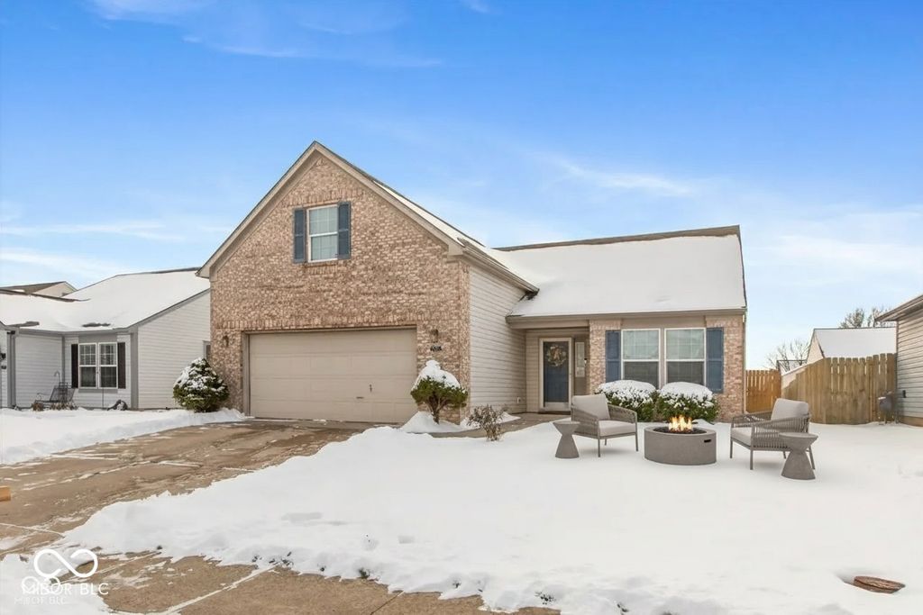 10703 Hanover Court, Indianapolis, IN 46231