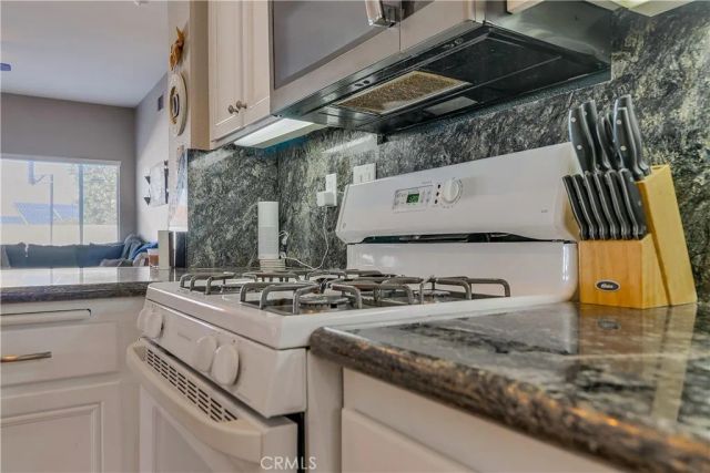 13946 Moqui Way, Corona, CA 92883