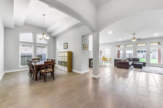 13611 Mystic Park Court, Pearland, TX 77584