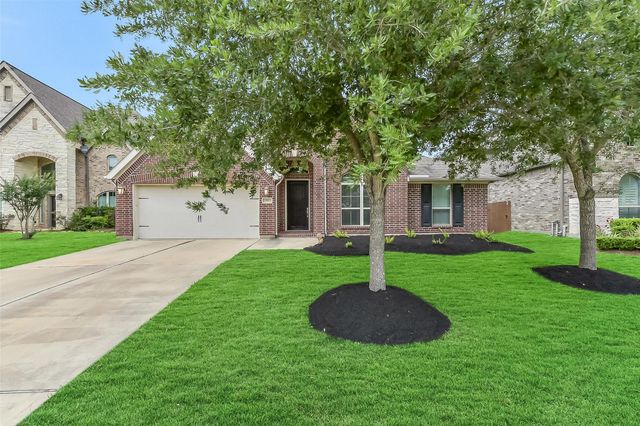 13611 Mystic Park Court, Pearland, TX 77584