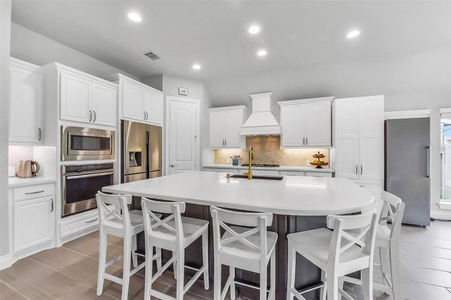 13611 Mystic Park Court, Pearland, TX 77584