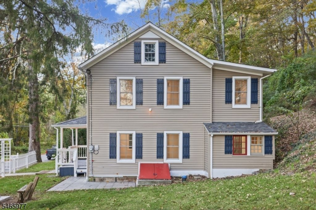 925 Wall St, Stillwater Twp., NJ 07860 — photo 4